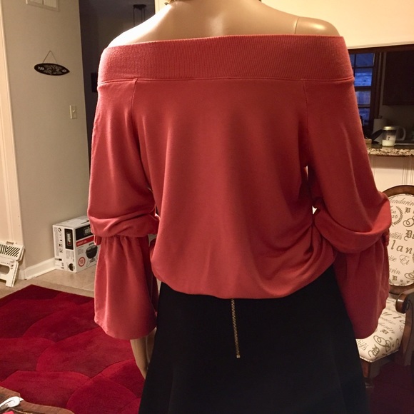 Bell Sleeves Coral Top - Picture 3 of 5